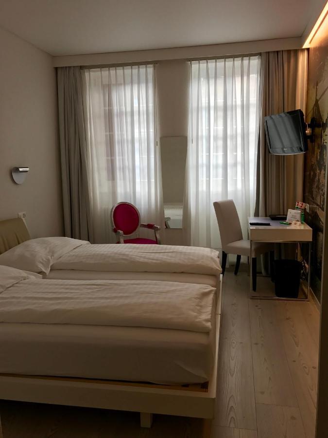 Hotel Murtenhof & Krone Luaran gambar